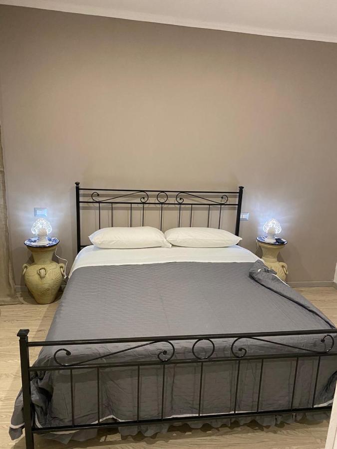 Agriturismo Tenuta La Monaca Aradeo 外观 照片