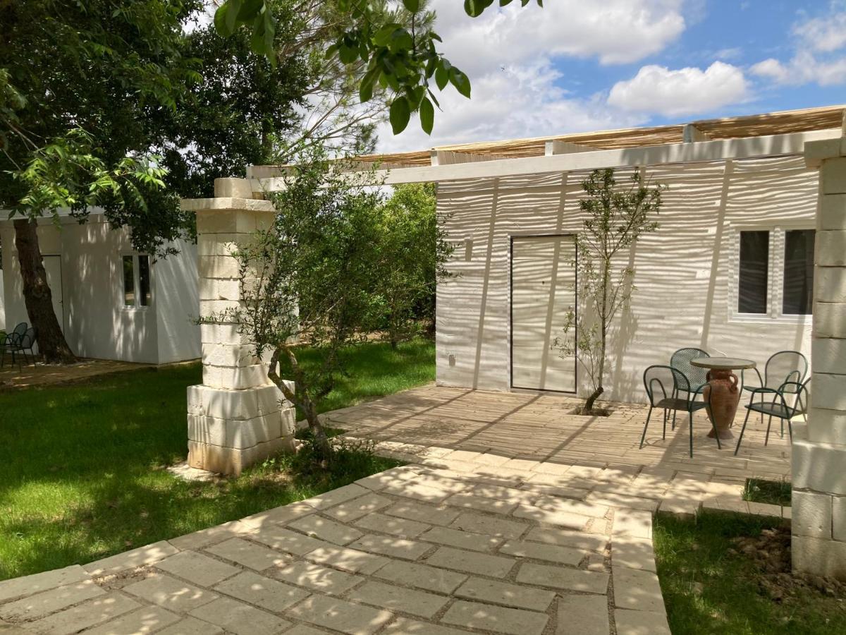 Agriturismo Tenuta La Monaca Aradeo 外观 照片